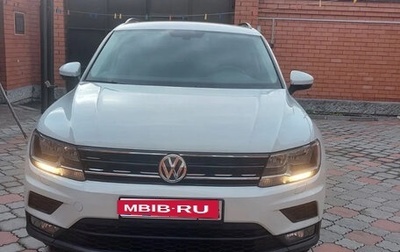 Volkswagen Tiguan II, 2018 год, 1 850 000 рублей, 1 фотография