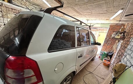 Opel Zafira B, 2008 год, 649 999 рублей, 5 фотография