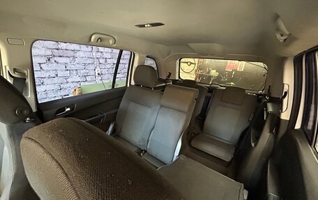 Opel Zafira B, 2008 год, 649 999 рублей, 15 фотография