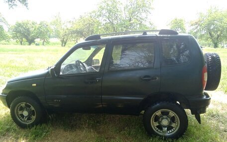 Chevrolet Niva I рестайлинг, 2004 год, 385 000 рублей, 3 фотография