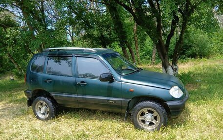 Chevrolet Niva I рестайлинг, 2004 год, 385 000 рублей, 4 фотография
