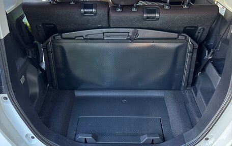 Toyota Roomy I, 2022 год, 1 050 000 рублей, 29 фотография
