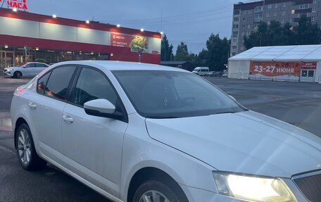 Skoda Octavia, 2013 год, 1 050 000 рублей, 2 фотография