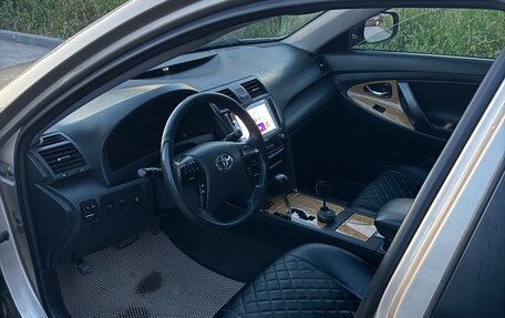 Toyota Camry, 2007 год, 1 180 000 рублей, 7 фотография