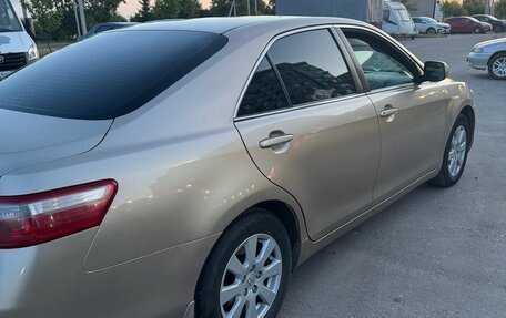 Toyota Camry, 2007 год, 1 180 000 рублей, 5 фотография