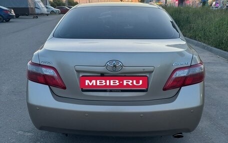 Toyota Camry, 2007 год, 1 180 000 рублей, 4 фотография