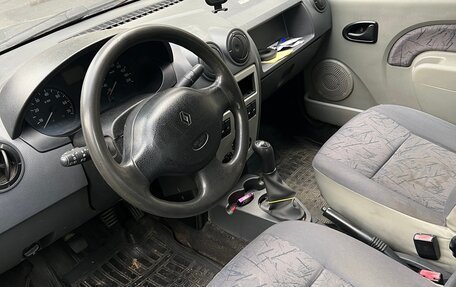 Renault Logan I, 2006 год, 240 000 рублей, 6 фотография