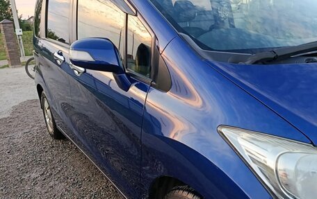 Honda Freed I, 2014 год, 1 300 000 рублей, 15 фотография
