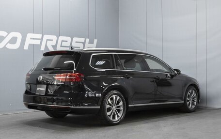 Volkswagen Passat B8 рестайлинг, 2015 год, 1 720 000 рублей, 2 фотография