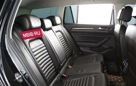Volkswagen Passat B8 рестайлинг, 2015 год, 1 720 000 рублей, 6 фотография