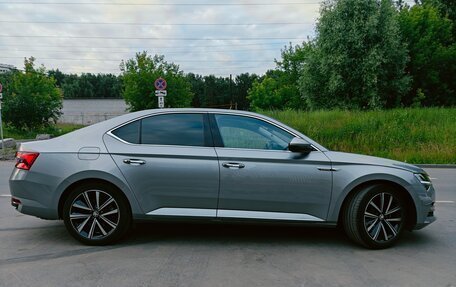 Skoda Superb III рестайлинг, 2025 год, 3 600 000 рублей, 4 фотография