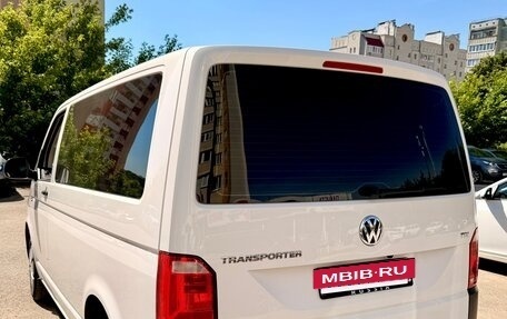 Volkswagen Transporter T6 рестайлинг, 2017 год, 3 100 000 рублей, 4 фотография