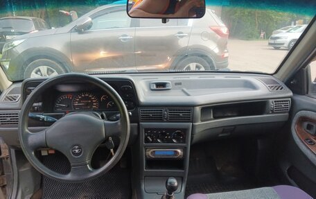 Daewoo Nexia I рестайлинг, 2004 год, 130 000 рублей, 9 фотография