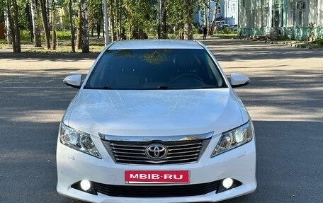 Toyota Camry, 2012 год, 1 350 000 рублей, 1 фотография