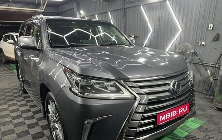 Lexus LX III, 2016 год, 6 900 000 рублей, 1 фотография
