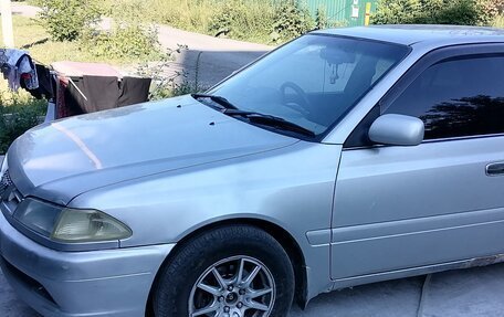 Toyota Carina, 2001 год, 250 000 рублей, 1 фотография