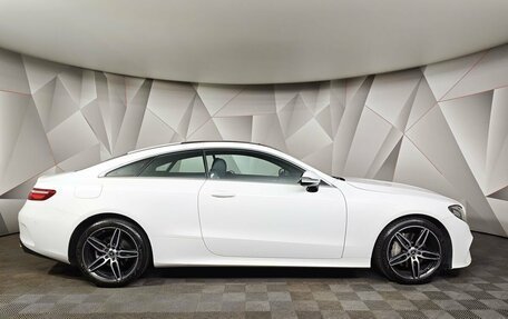 Mercedes-Benz E-Класс, 2019 год, 3 191 000 рублей, 6 фотография