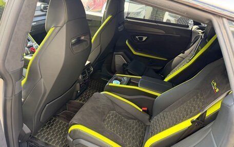 Lamborghini Urus I, 2022 год, 24 000 000 рублей, 8 фотография