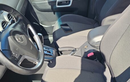 Opel Antara I, 2008 год, 820 000 рублей, 15 фотография