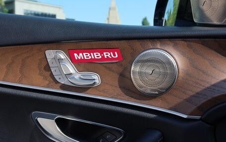 Mercedes-Benz E-Класс, 2018 год, 3 990 000 рублей, 14 фотография