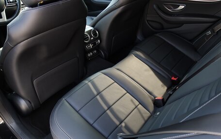 Mercedes-Benz E-Класс, 2018 год, 3 990 000 рублей, 18 фотография