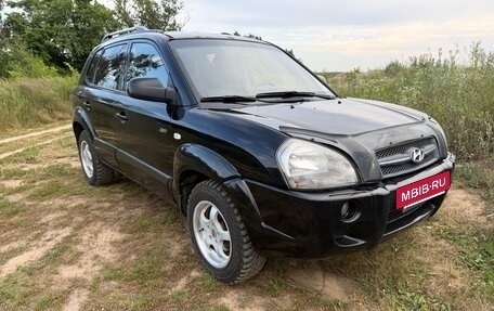 Hyundai Tucson III, 2006 год, 650 000 рублей, 2 фотография