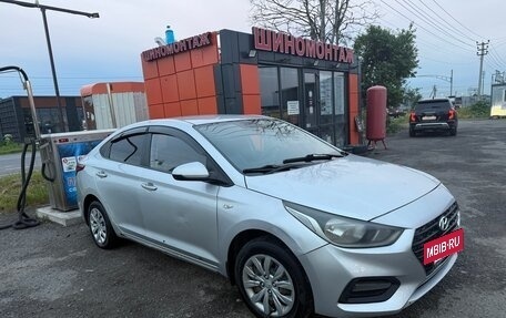 Hyundai Solaris II рестайлинг, 2017 год, 670 000 рублей, 2 фотография