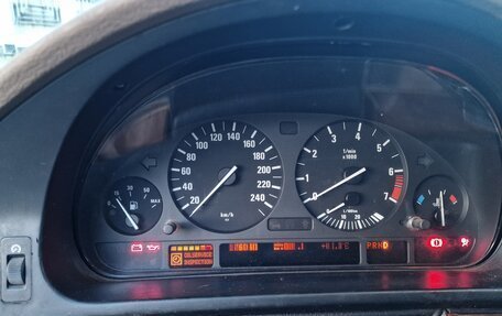 BMW 5 серия, 1999 год, 430 000 рублей, 9 фотография