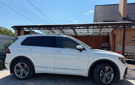 Volkswagen Tiguan II, 2019 год, 3 150 000 рублей, 2 фотография