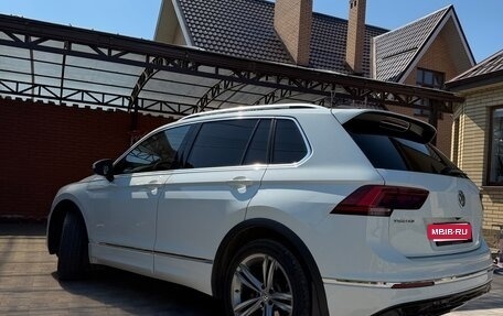 Volkswagen Tiguan II, 2019 год, 3 150 000 рублей, 5 фотография