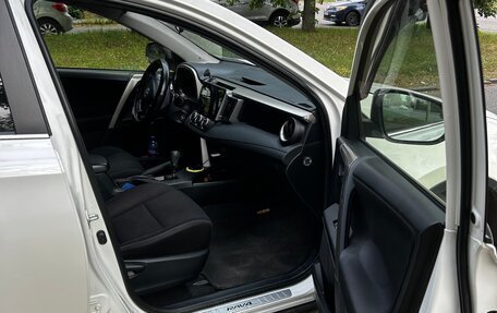 Toyota RAV4, 2013 год, 1 750 000 рублей, 5 фотография