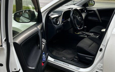 Toyota RAV4, 2013 год, 1 750 000 рублей, 6 фотография