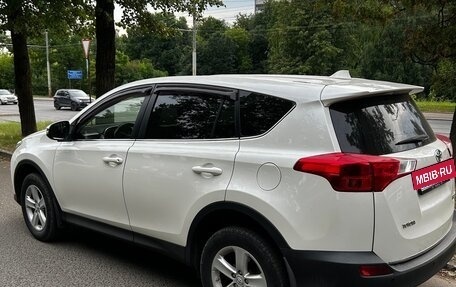 Toyota RAV4, 2013 год, 1 750 000 рублей, 2 фотография
