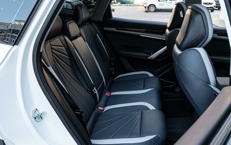 Geely Atlas, 2024 год, 2 820 000 рублей, 7 фотография