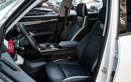 Geely Atlas, 2024 год, 2 820 000 рублей, 10 фотография