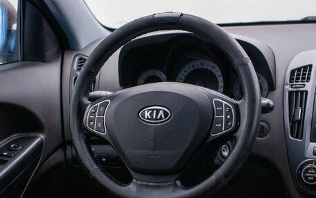 KIA cee'd I рестайлинг, 2008 год, 645 000 рублей, 16 фотография