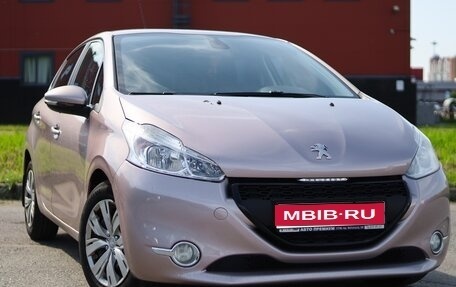 Peugeot 208 II, 2013 год, 790 000 рублей, 1 фотография