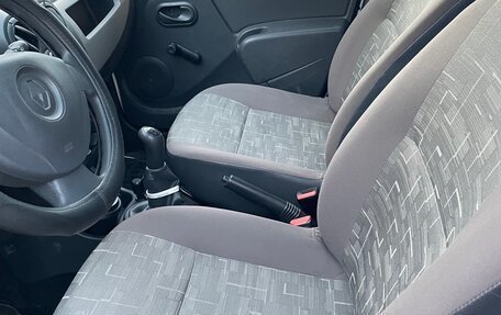 Renault Sandero I, 2014 год, 420 000 рублей, 5 фотография