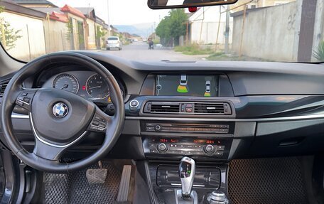 BMW 5 серия, 2010 год, 1 380 000 рублей, 4 фотография