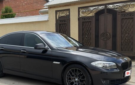 BMW 5 серия, 2010 год, 1 380 000 рублей, 9 фотография
