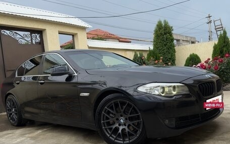 BMW 5 серия, 2010 год, 1 380 000 рублей, 10 фотография