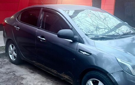 KIA Rio III рестайлинг, 2014 год, 400 000 рублей, 2 фотография