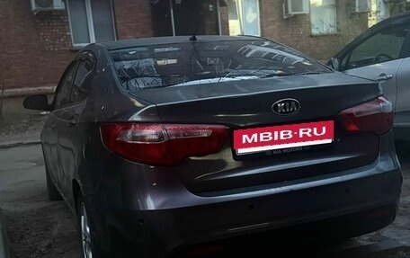 KIA Rio III рестайлинг, 2014 год, 400 000 рублей, 5 фотография