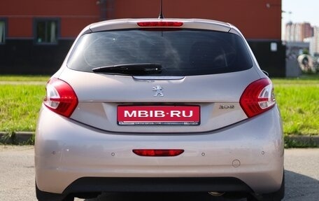 Peugeot 208 II, 2013 год, 790 000 рублей, 3 фотография