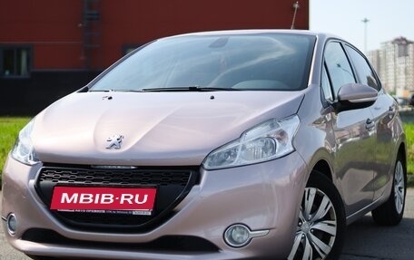 Peugeot 208 II, 2013 год, 790 000 рублей, 2 фотография