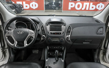 Hyundai ix35 I рестайлинг, 2012 год, 1 099 000 рублей, 15 фотография