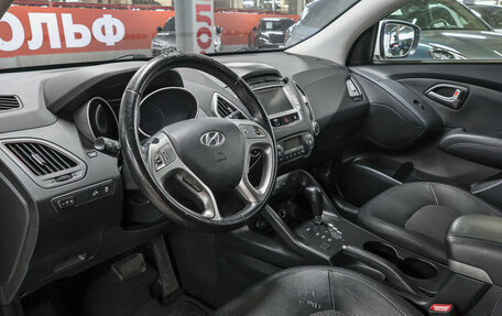 Hyundai ix35 I рестайлинг, 2012 год, 1 099 000 рублей, 17 фотография