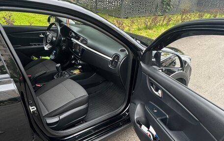 KIA Rio IV, 2019 год, 1 380 000 рублей, 6 фотография