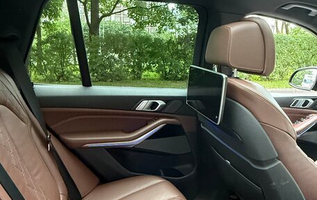 BMW X5, 2019 год, 4 900 000 рублей, 8 фотография
