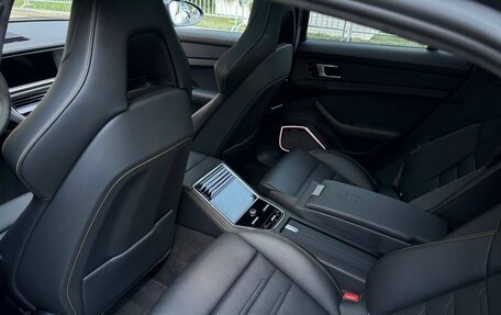 Porsche Panamera II рестайлинг, 2021 год, 15 500 000 рублей, 24 фотография